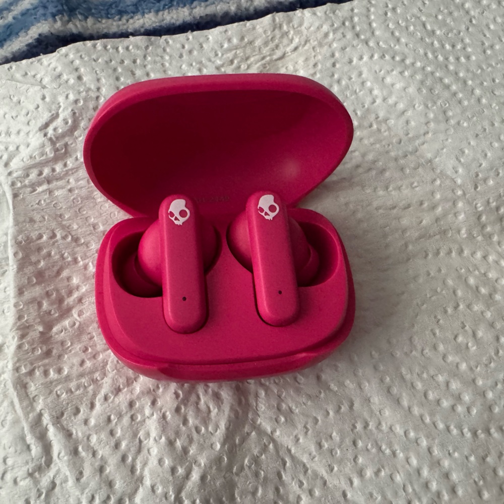 Skullcandy Hot Pink True Wireless Earbuds